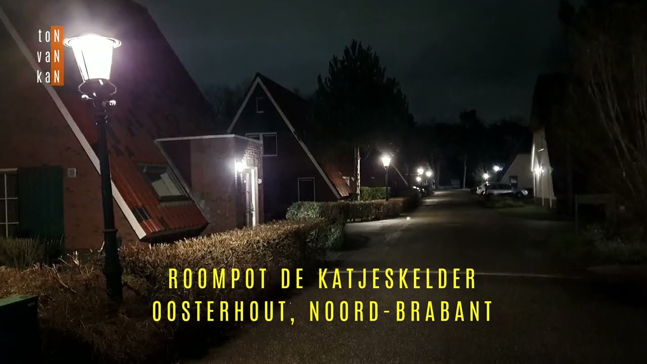Hoe ziet Roompot Katjeskelder er 's avonds uit? - 4K
