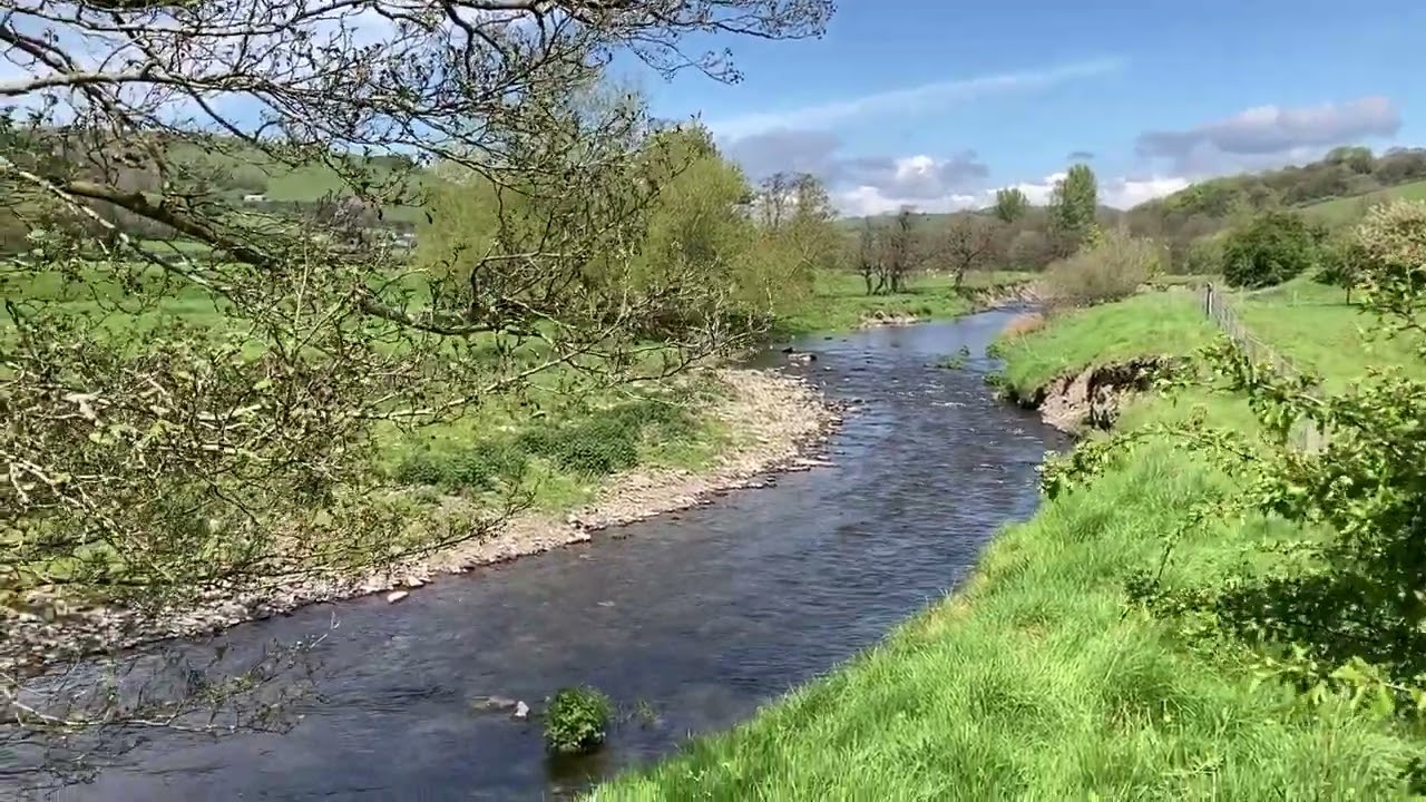 A circular walk from Knighton using Offa's Dyke, to Knucklas (including Castle Hill) and back, Powys