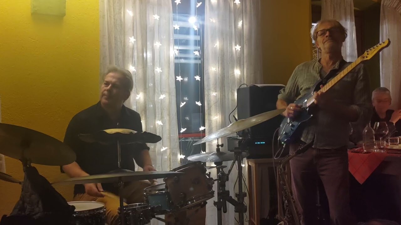 M.A.I.A  Max Enrico (g), Alfonso Domenici (s), Ivan Appino (b), Alex Cristilli (d)