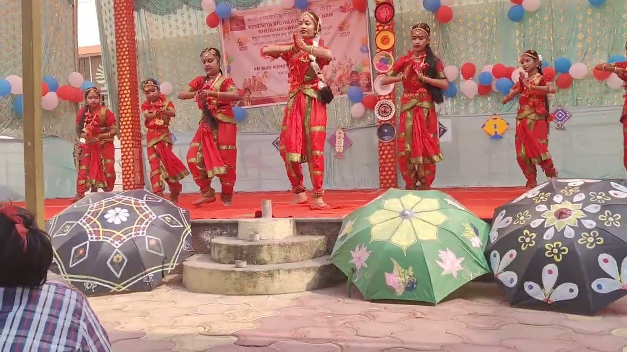 Group dance Navdurga Avtar #viral #shorts #dance #short