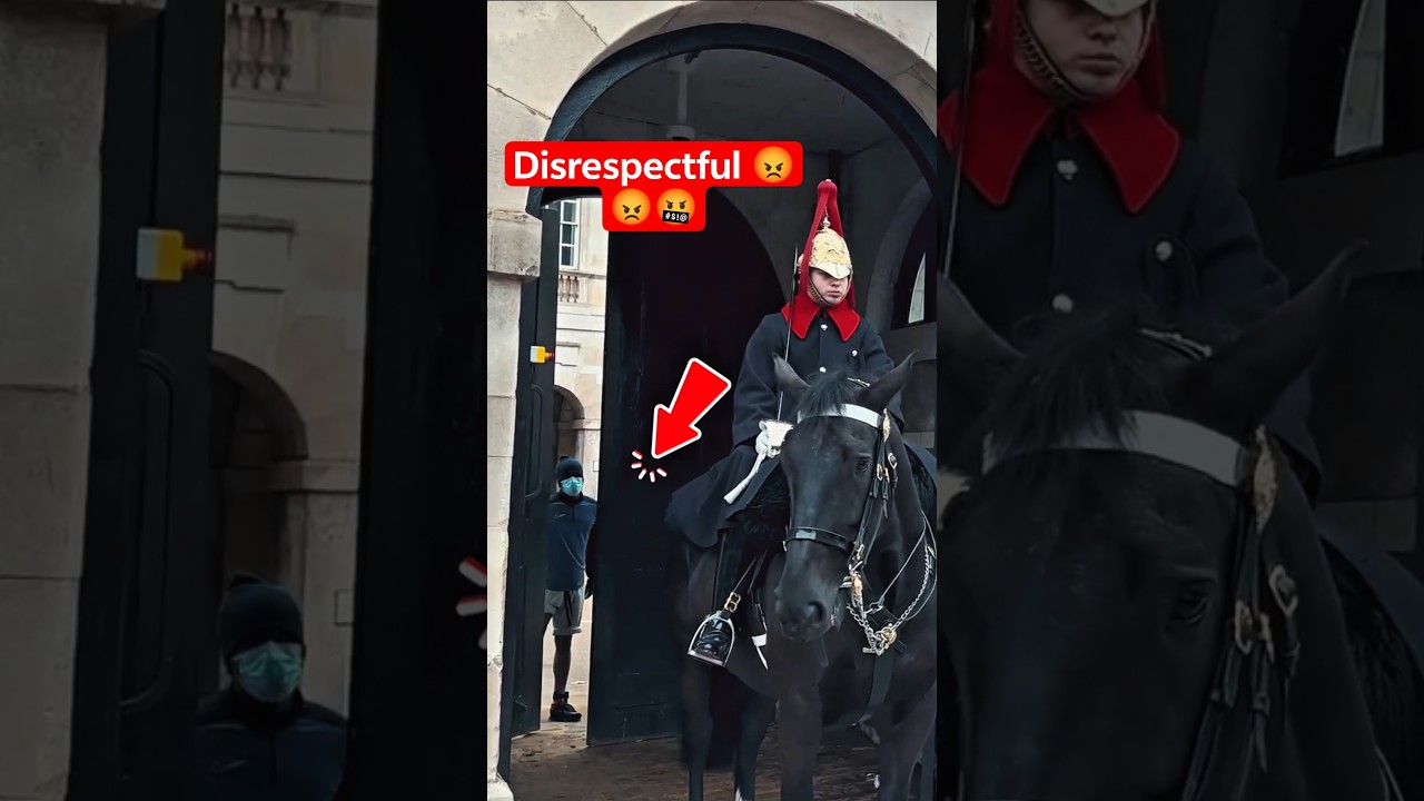 part 1 : man disrespectful kingsguard 😱 