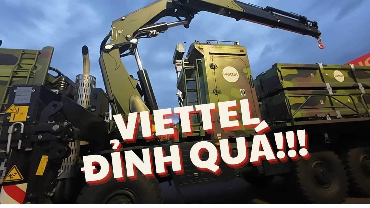 Xem khí tài của Bộ Quốc Phòng tại Triển lãm Thành tựu Đất nước | Viettel đỉnh quá!