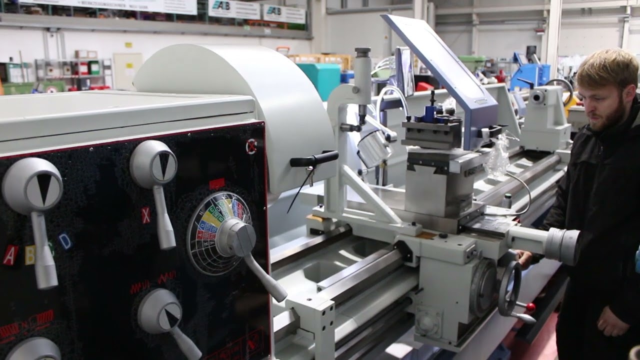 BERNARDO TITAN 800-3000 Digital konv. Drehmaschine