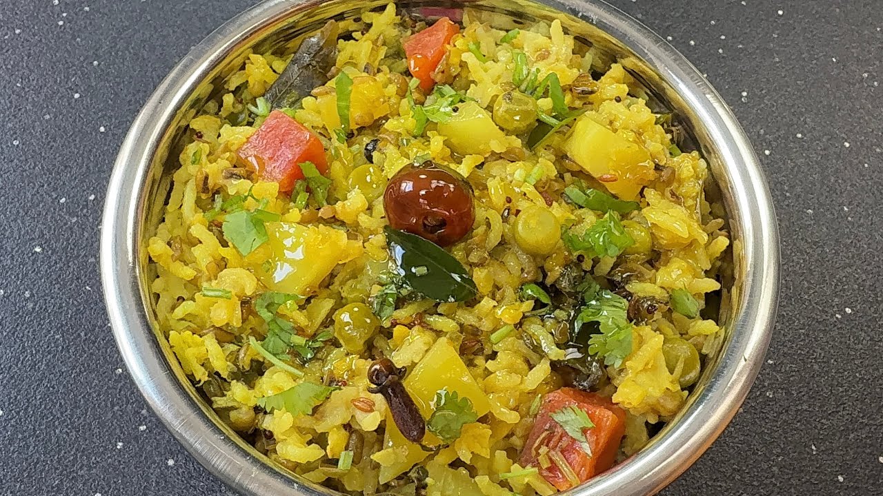 No Onion-Garlic Vegetable Khichdi Ki Recipe | बिना प्याज लहसुन छिलके वाली मूंग दाल खिचड़ी | Nirav