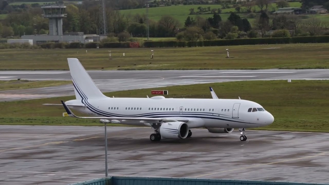 G-Kelt a Airbus A320 Neo at cork airport