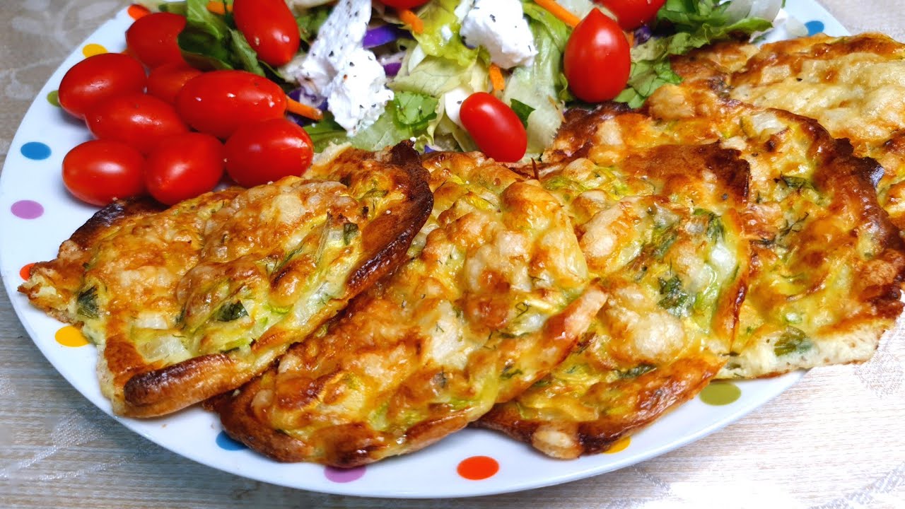 שבוע יוון-לביבות קישואים עם גבינות בתנור Zcchini fritters from Greece with cheeses