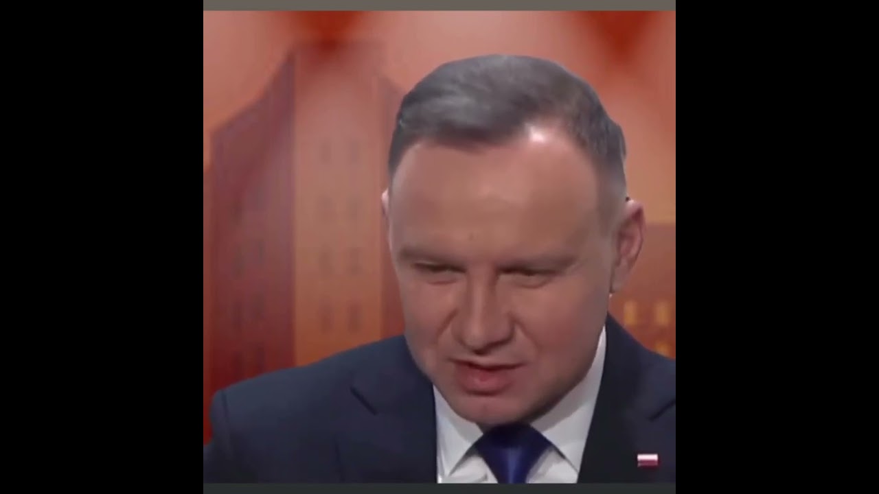 This is, this is... Andrzej Duda in action