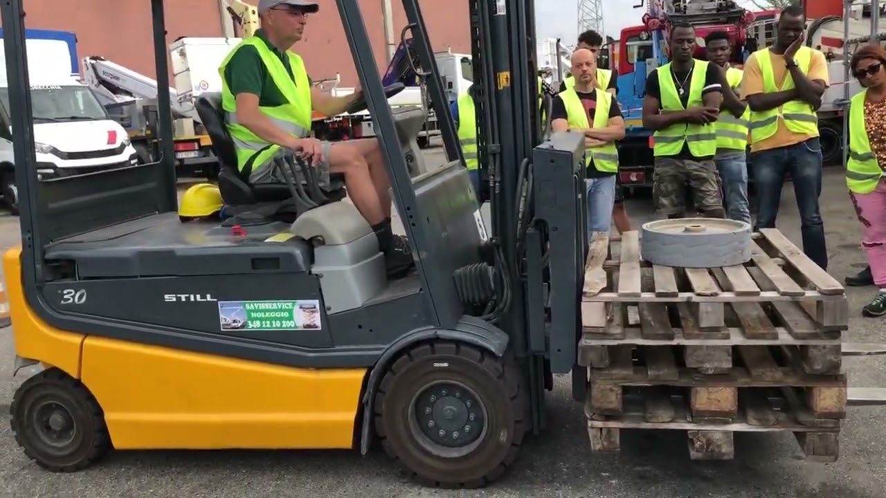Patentino Muletto Chiamaci al N. 011282132