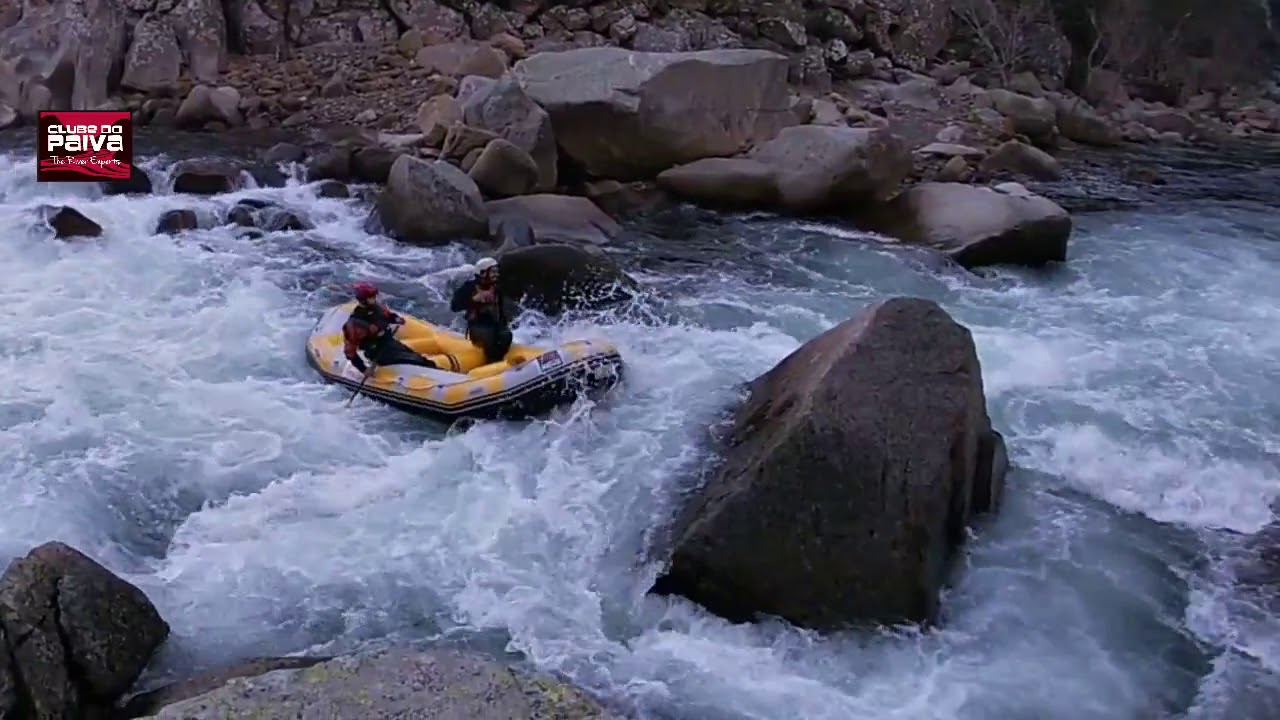 R2 Paiva Gorge Portugal. Rafting class III and IV