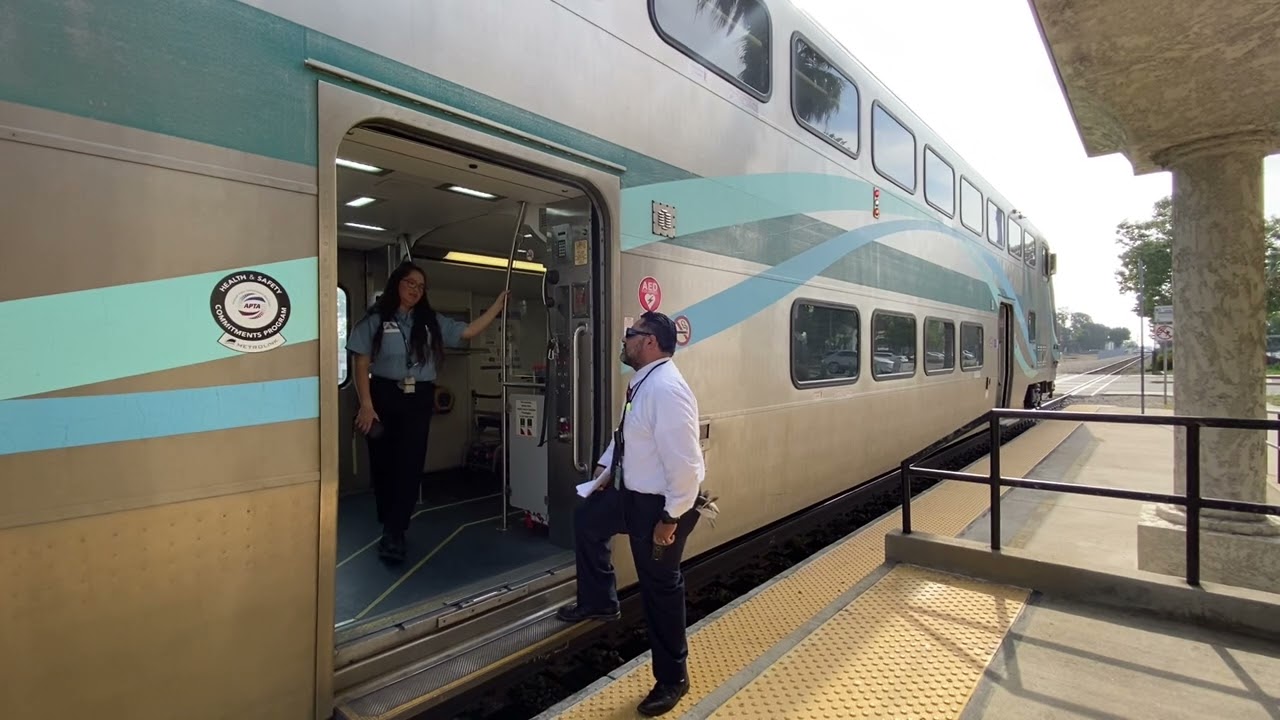4-15-25 Pre: F59PHR #861 Metrolink M349 to LAUPT from San Bernardino Downtown Car 161.￼