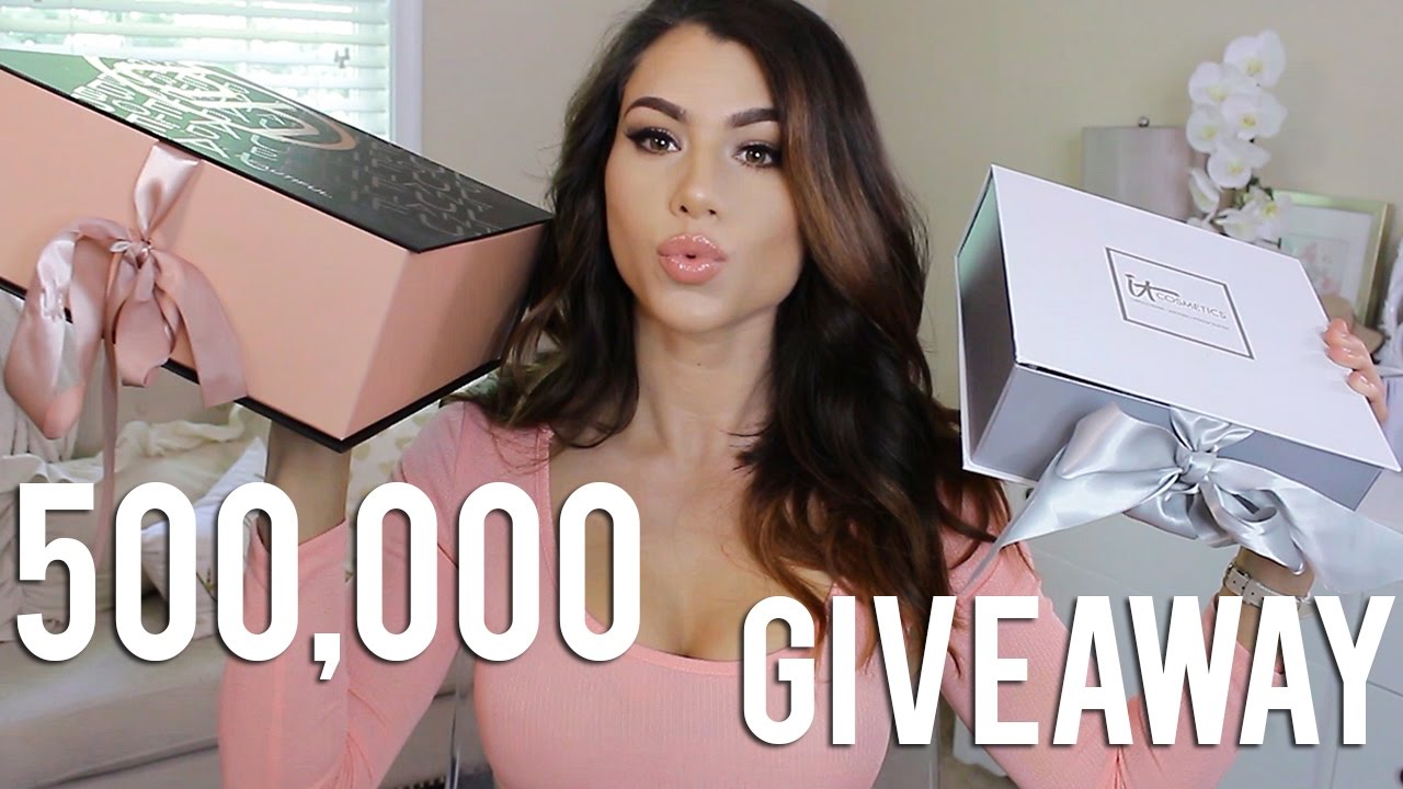 HUGE MAKEUP GIVEAWAY 2017 | (CLOSED) + INTERNATIONAL