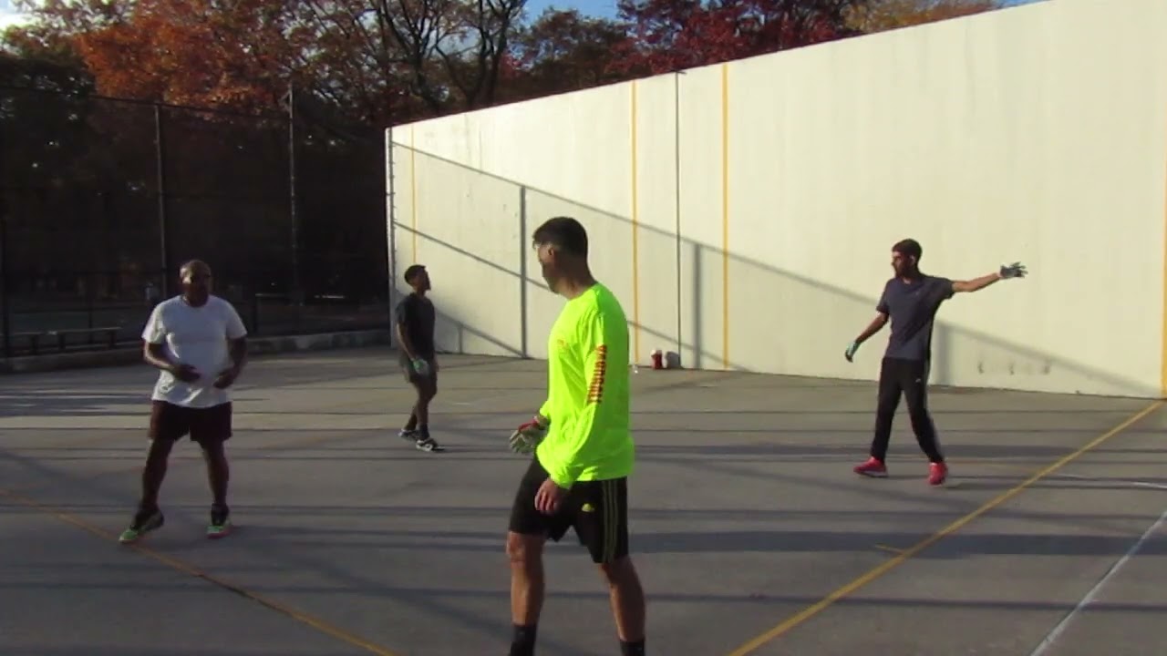 Hoover Park - Isaac G & Matty Ice vs Leyva & Saleem - Doubles Filmed By Handball Social - 11.8.2025