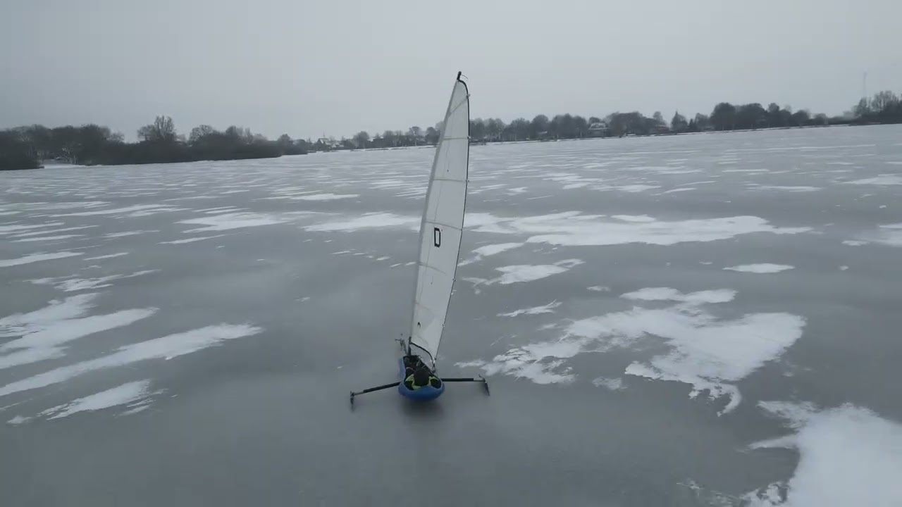 Einfelder See Segelschlitten