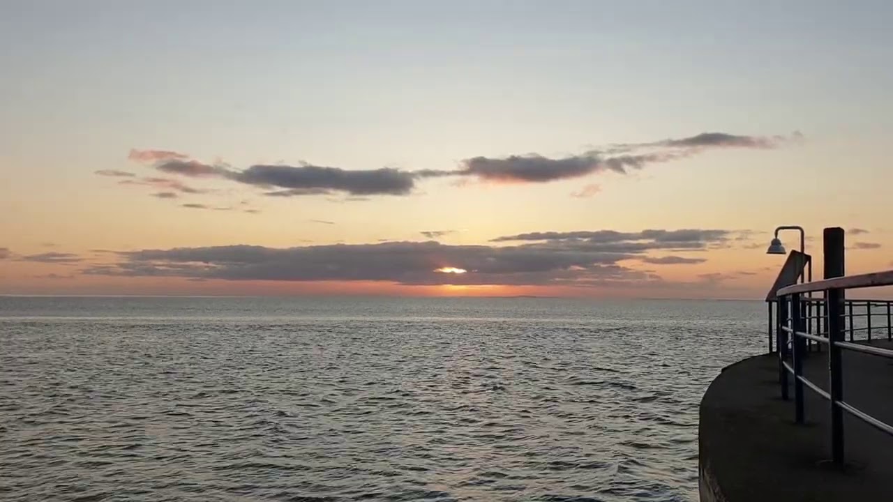 BORKUM💙⛱- SONNENAUFGANG🌅 am Hafen⚓ der INSEL⛱ im Herbst mit Originalton🔔 #sunset #Fähre 09.10.2020