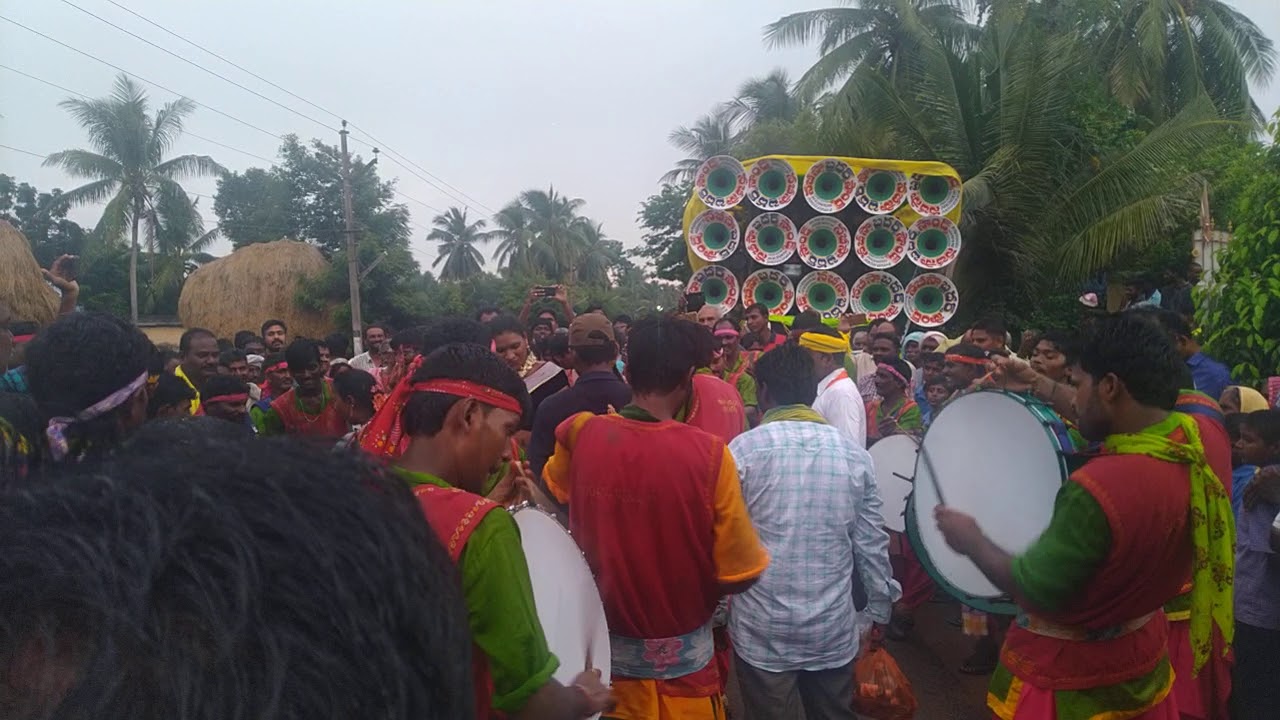 chilaka pacha koka song chilaka pacha koka song  Dapplu ( Krishna district dapplu) vuyyuru Dapplu