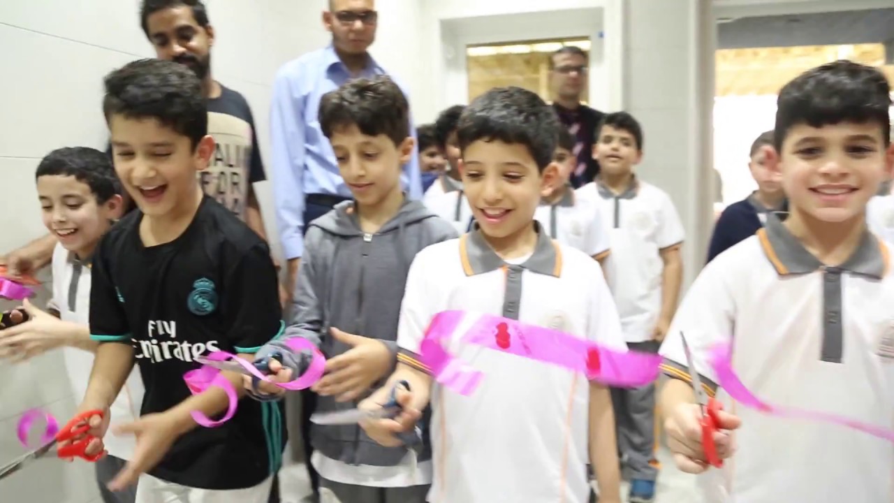 مدارس الأقصى الأهلية افتتاح مبنى الدبلوم ٣٩