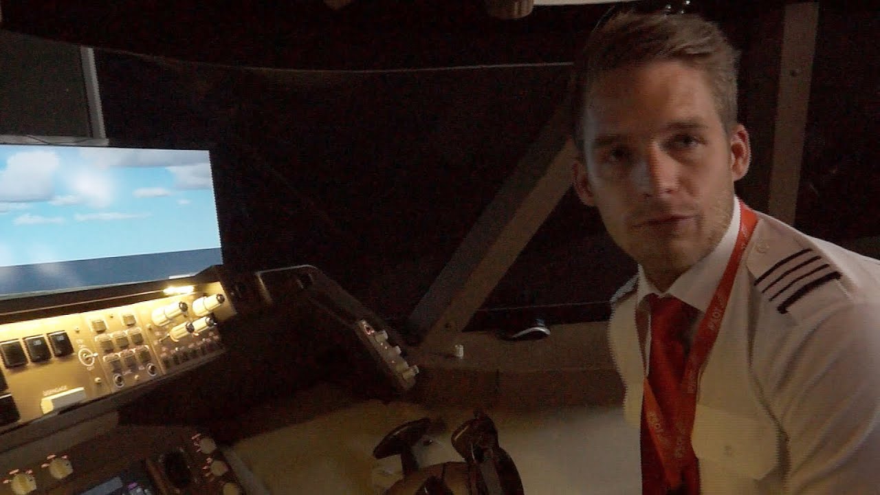 Virtuell im 747 Jumbo-Cockpit: iPILOT eröffnet Flugsimulator-Store in München