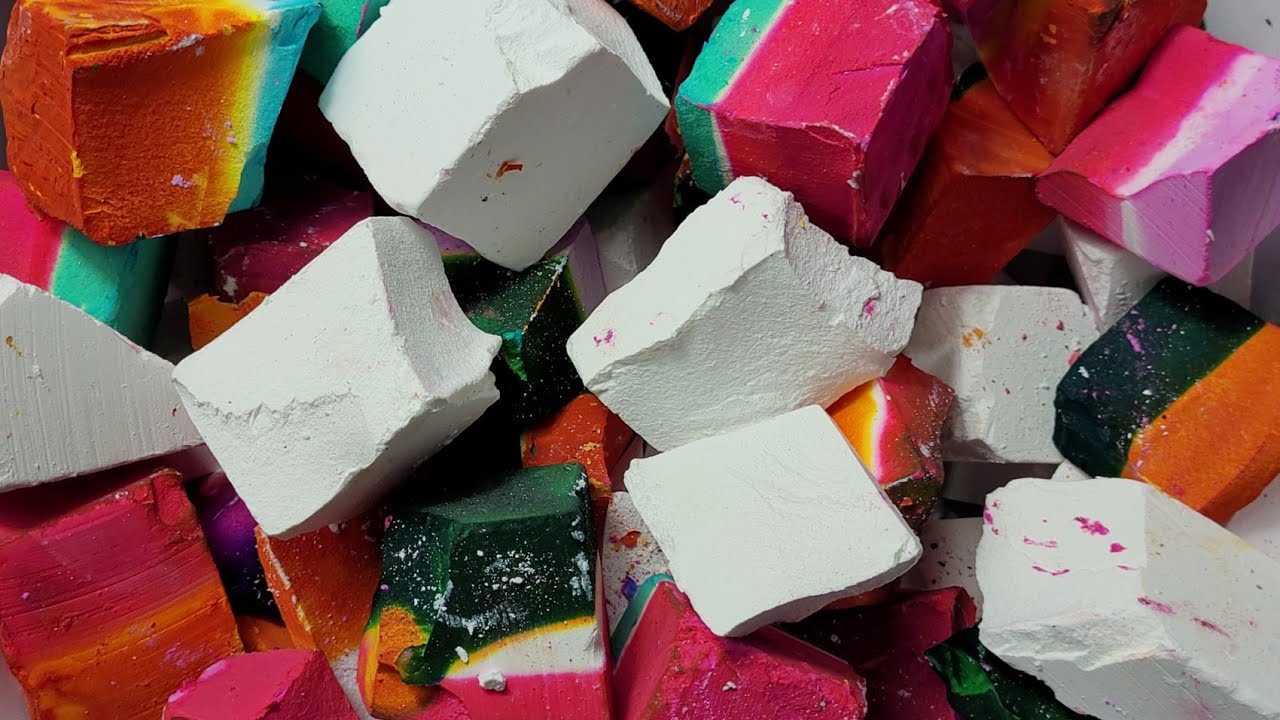 DYED GYM CHALK BITS CRUMBLE-ASMR