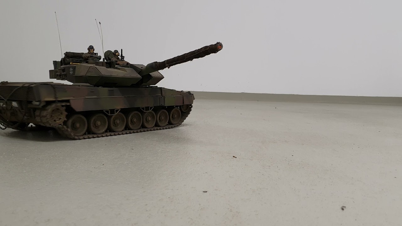 Leopard 2A6 Tamiya 