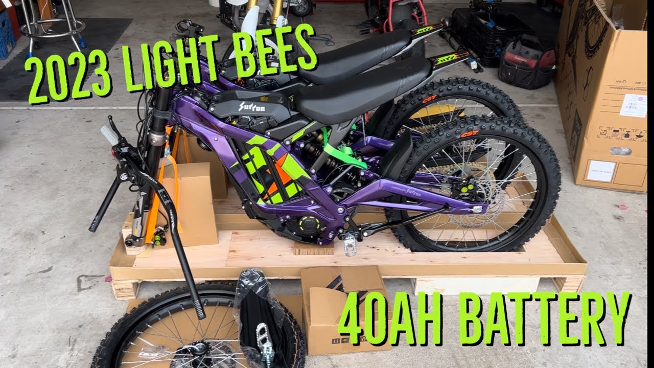 NEW *Phantom Purple* Surron 40Ah Quick Look / Unboxing *2023