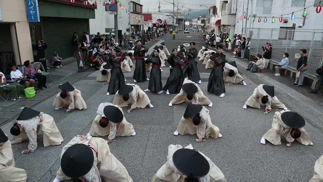 YAMAKIN EVA連  安芸納涼市民祭2025  雀橋会場　8.2(土)  踊りのパレード　よさこい踊り