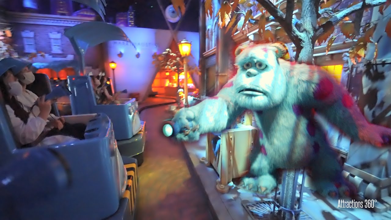 Monsters, Inc Interactive Ride | Using Flashlights to find Monsters | Tokyo Disneyland 2024