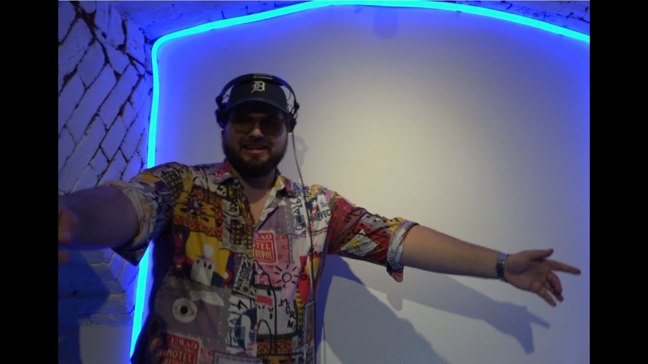 Feli Nightingale Studiostream 4k
