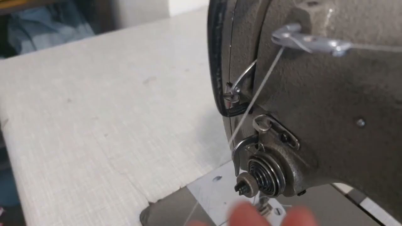 How to thread brother industrial sewing machine brother DB2-B714-3