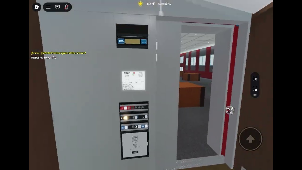 Roblox - Dover Impulse Hydraulic Elevator in a hospital