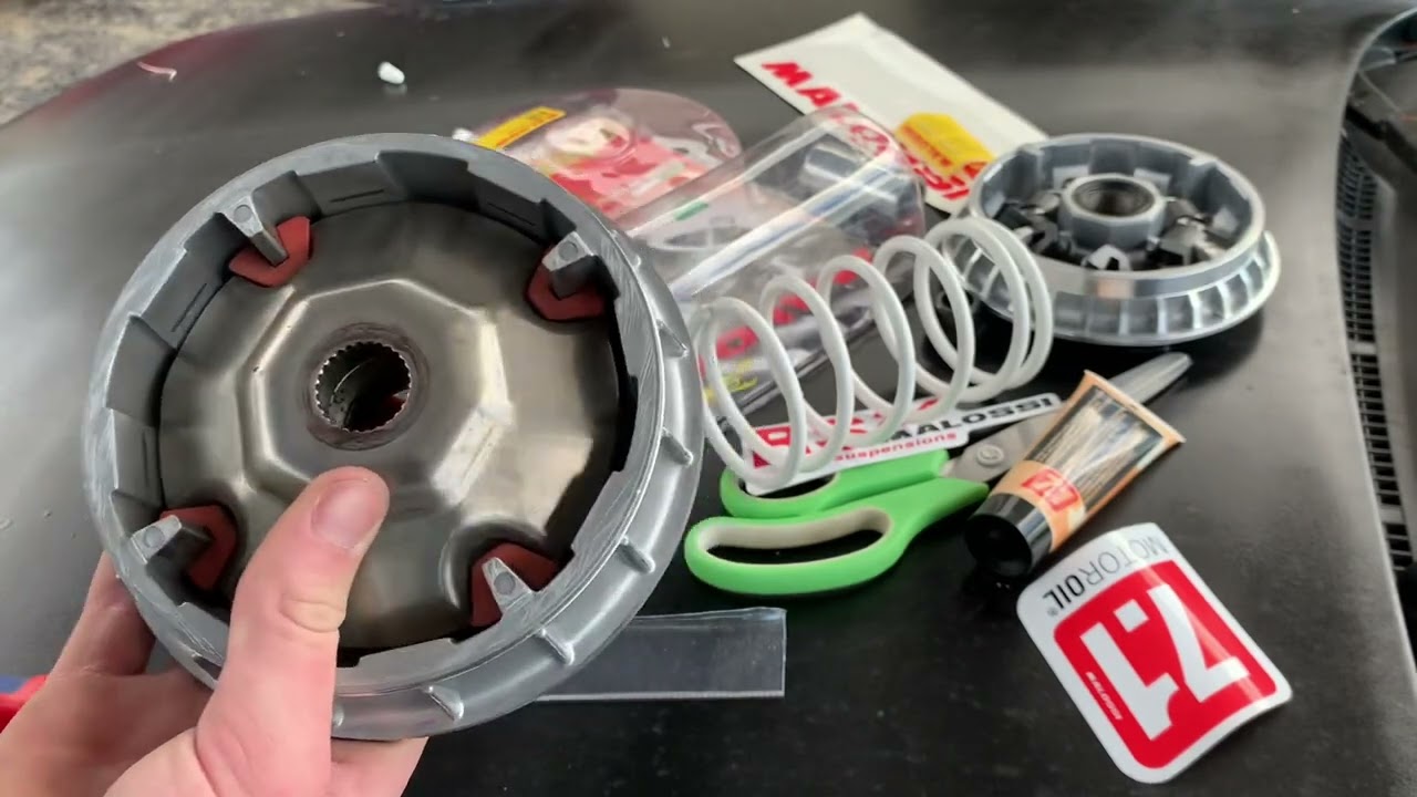 2005 Gilera nexus 500￼cc Mollossi CVT roller install￼￼