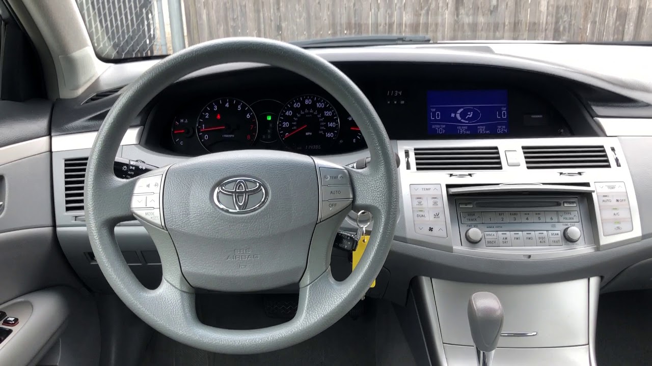 2010 Toyota Avalon XL