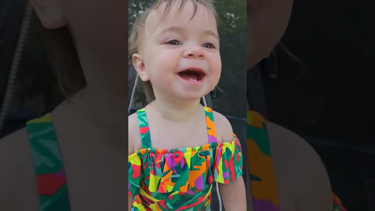 watergun fight #twintoddlers #twins #family #familyfun #waterplay #graysonandharper #funtimes #water