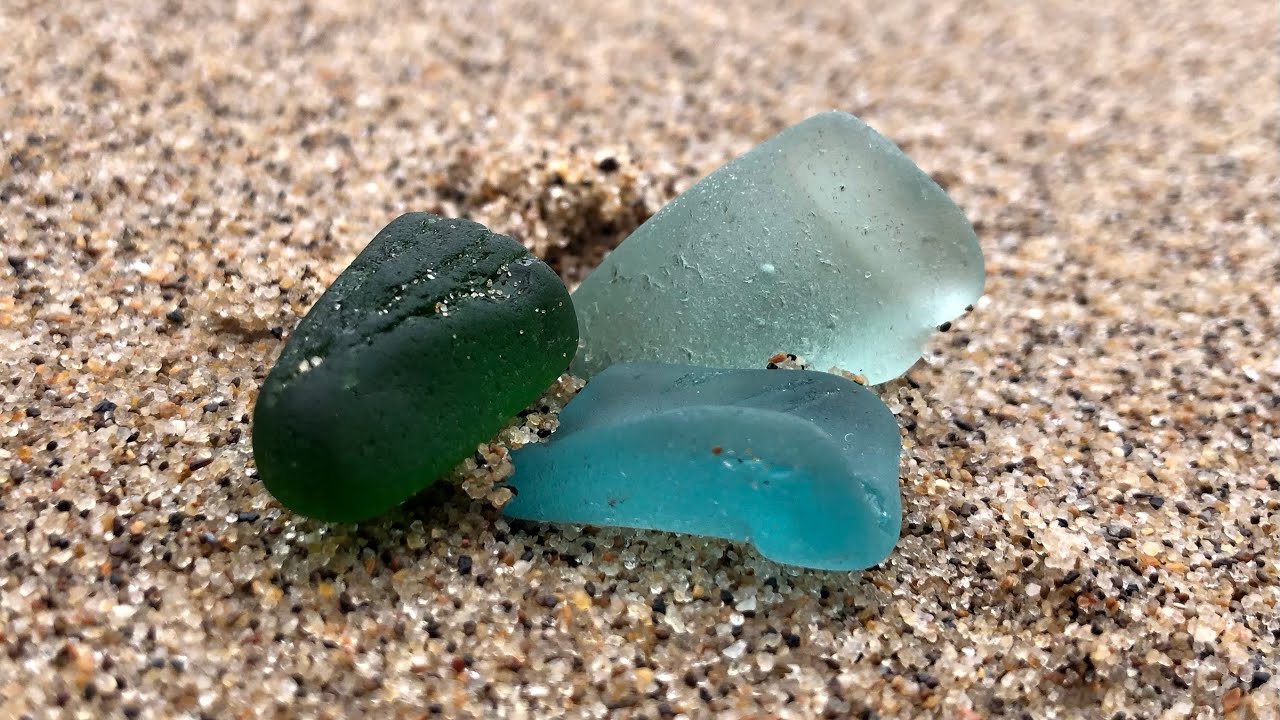 Sea Glass Hunt at my Secret Spot!!! (It’s not… it’s Tynemouth 😂)