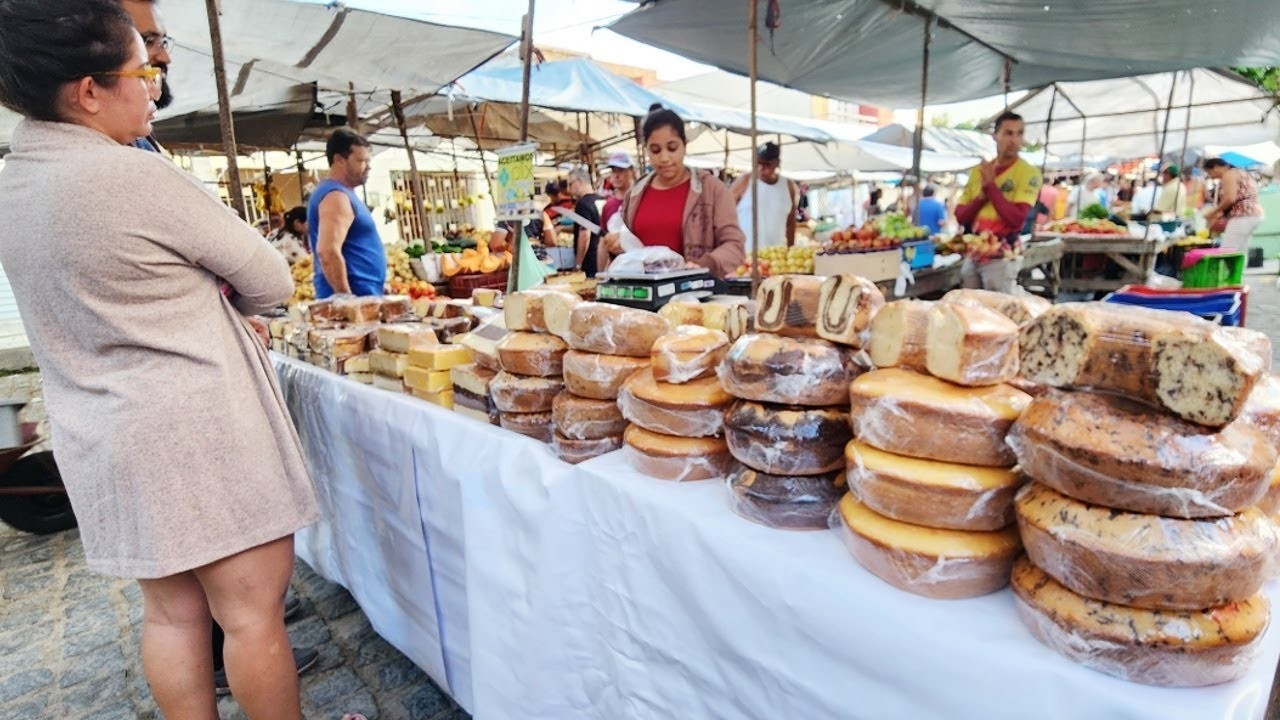FEIRA DE DOMINGO EM CUPIRA-PE