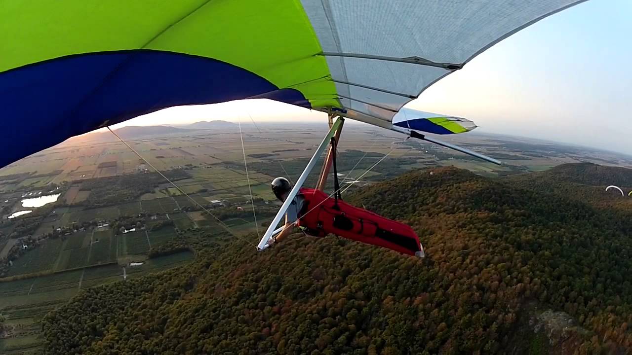 Daniel en  deltaplane Mont Yamaska