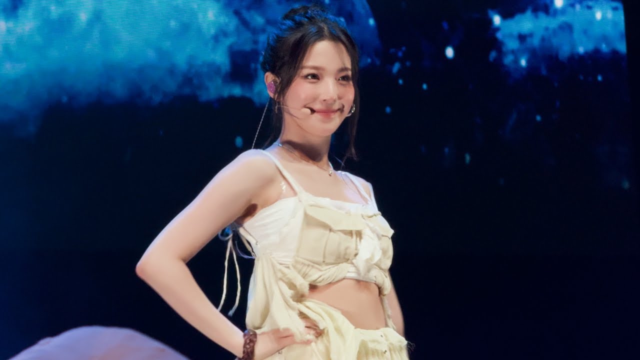 250830 ‘LIKE YOU BETTER’ fromis_9 (프로미스나인) - NOW TOMORROW World Tour - CHICAGO 4K60