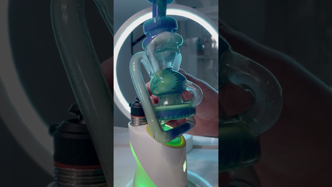 Puffco Peak Pro with 3D XL chamber