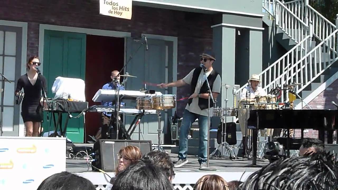 Aleks Syntek - El Camino - Buena Park, CA 8/8/2010 HD