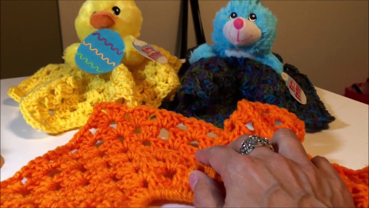 How to Crochet a Toy Lovey