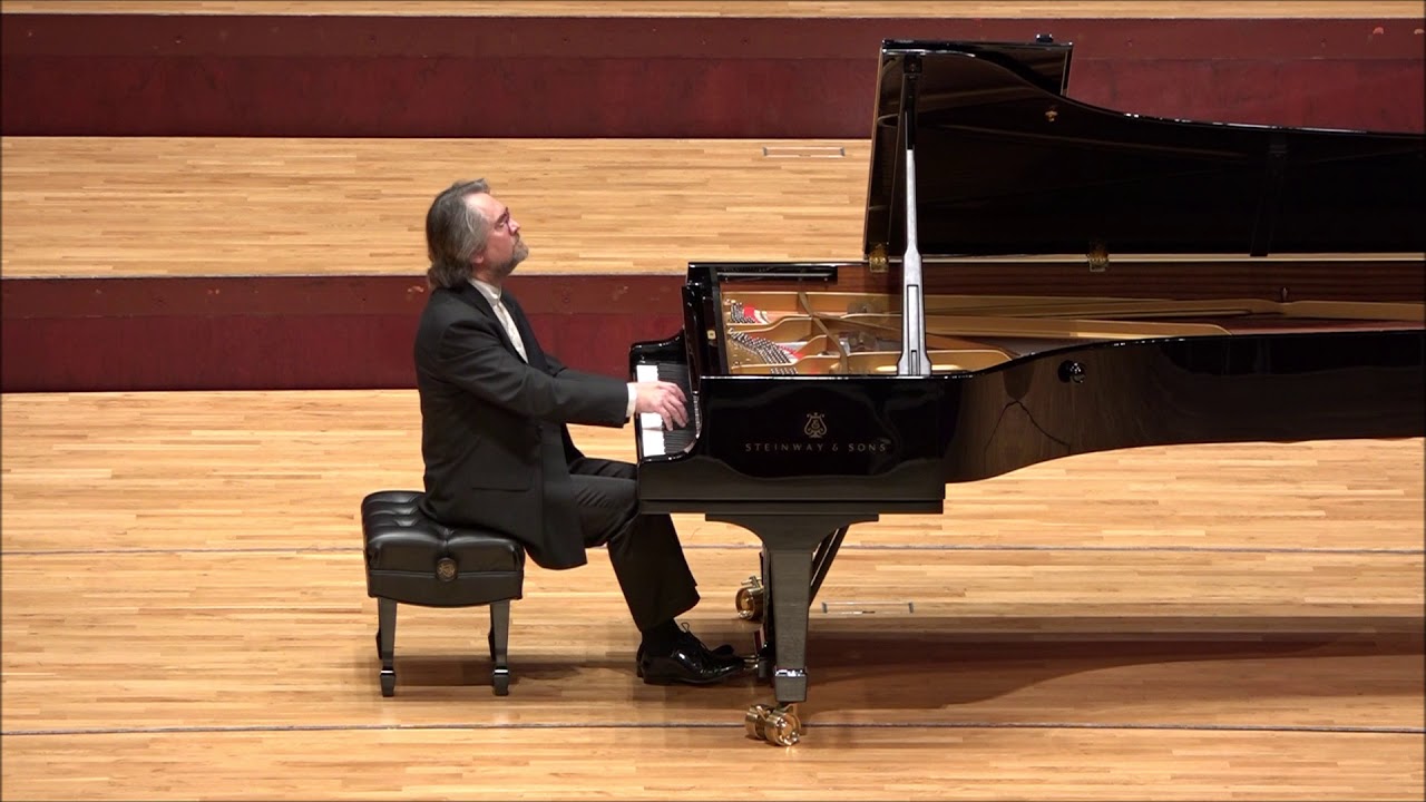 Konstantin Scherbakov plays Liszt's 