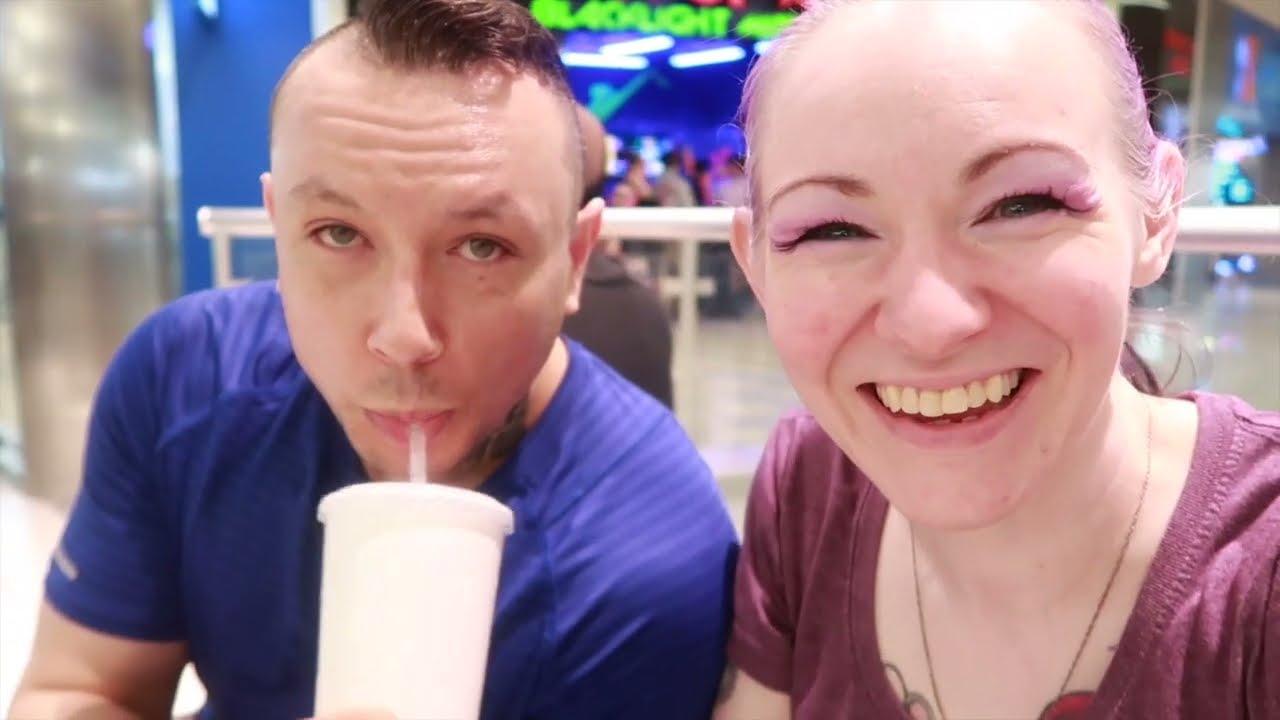 Getting Matching Tattoos at Mall of America!