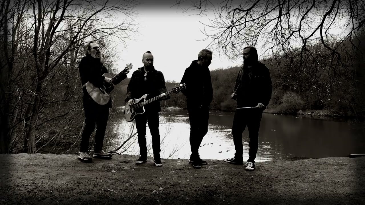 Headsticks - Dark Waters