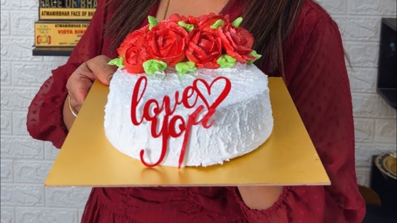 Valentines day special cake full class