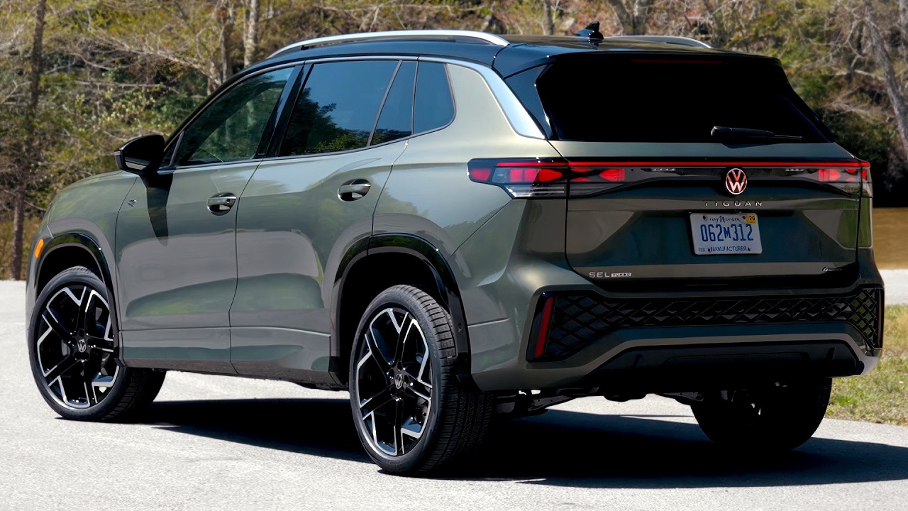 2026 Volkswagen Tiguan R-Line (Turbo) - Interior | Drive | SEL
