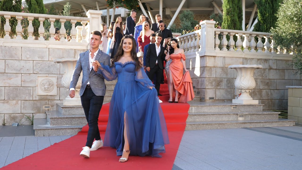 Blerimi Palace - Çiftet me te Bukur ne Mbremjen e Matures 2021 Divjake