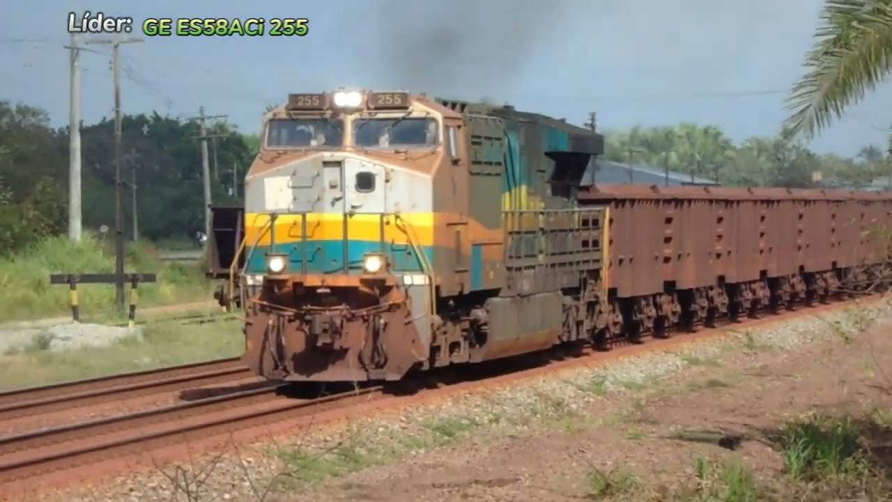 Km 213: ES58ACi com luz de led da testeira puxando min&eacute;rio carregado#gevo#estradadeferrocarajas#efc