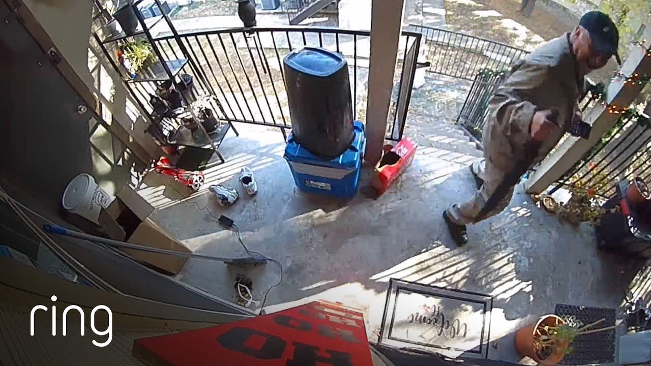 Neighbor Can&rsquo;t Resist the Music [Busts Some Moves] | RingTV