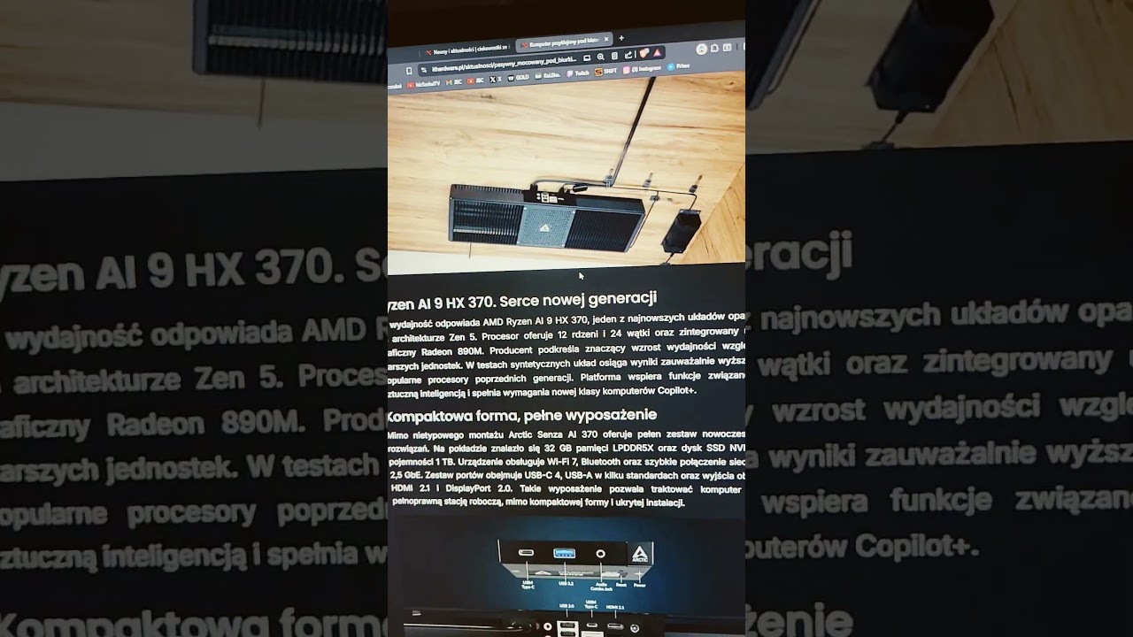 Arctic Senza AI 370 to podbi&oacute;rkowy potw&oacute;r, kt&oacute;ry w końcu ogrzeje mi kolana, haha ale fajny jest. bum
