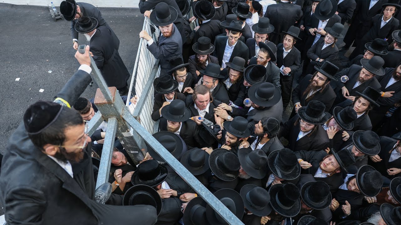 צפיפות ודוחק בל''ג בעומר במירון | Crowding and Pushing on Lag BaOmer in Meron