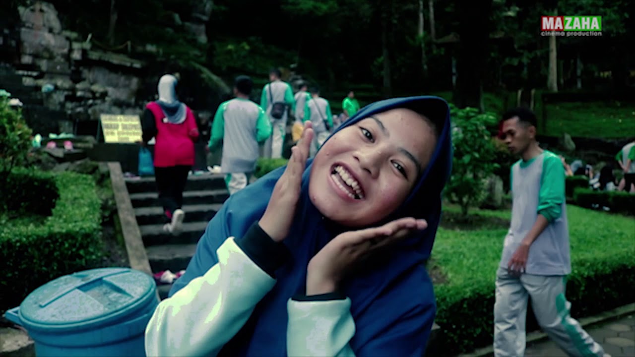 PPLH PUTRI ( Vlog ) MA ZAHA 1 GENGGONG